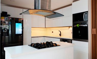 PR7909 Casa en arriendo en Envigado