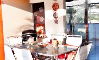 VENDO LINDO PENTHOUSE DUPLEX 4 DORMITS CON TERRAZAS – URB LA FLORESTA  MONTERRICO -SURCO