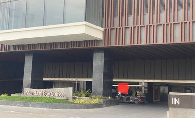 FOR SALE: SEAVIEW STUDIO CONDO UNIT IN MANDANI BAY SUITES. MOVE-IN READY. FULLY- FURNISHED. NEAR CEBU DOCTOR'S UNIVERSITY-MANDAUE CITY, CEBU.