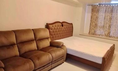 FOR SALE: SEAVIEW STUDIO CONDO UNIT IN MANDANI BAY SUITES. MOVE-IN READY. FULLY- FURNISHED. NEAR CEBU DOCTOR'S UNIVERSITY-MANDAUE CITY, CEBU.