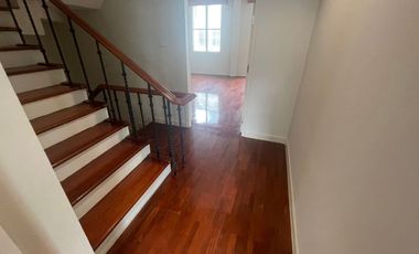 HOT ! 4 Stories Townhouse for Sale 4 Bedrooms 6 Bathrooms corner house located in the middle of ThongLo area, British Town Thonglor