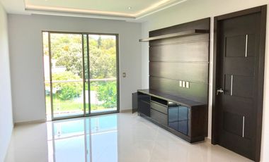 Casa en venta 4 niveles  en la cima de Zapopan