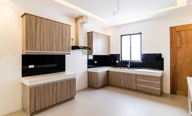 Pre-selling Modern House and Lot For Sale, BF Homes, Paranaque City
