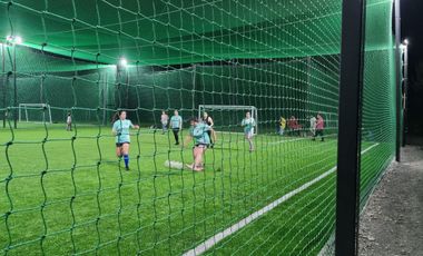 Z O N A S U R . C L   COMPLEJO DEPORTIVO 3 CANCHAS FUTBOLITO EXCELENTE UBICACION