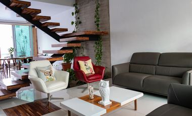 RESIDENCIA EN VALLE IMPERIAL