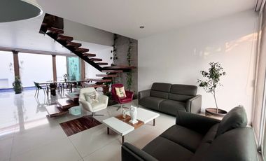 RESIDENCIA EN VALLE IMPERIAL