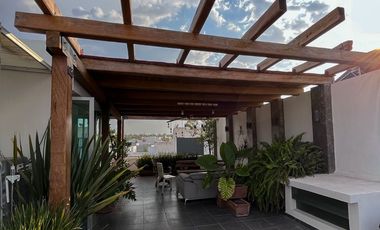 RESIDENCIA EN VALLE IMPERIAL