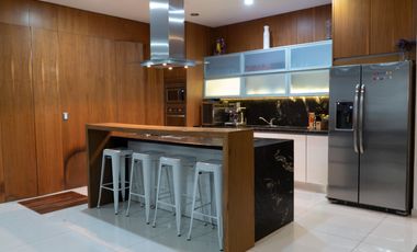 RESIDENCIA EN VALLE IMPERIAL