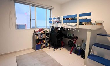 RESIDENCIA EN VALLE IMPERIAL