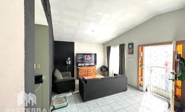 🚩🚩VENTA DE PROPIEDAD ADECUADA CON 2 DEPARTAMENTOS COL. GRANJAS🚩🚩