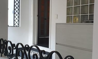 EXCELENTE AMPLIA CASA CATALOGADA EN ROMA SUR