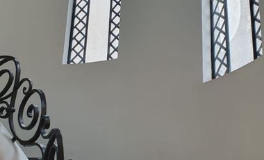 EXCELENTE AMPLIA CASA CATALOGADA EN ROMA SUR