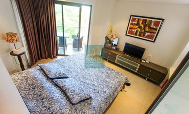 Chic Studio Living for Sale at Tambuli