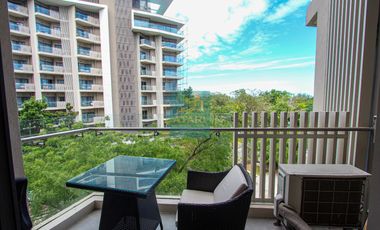 Chic Studio Living for Sale at Tambuli