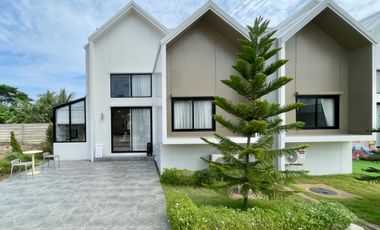 ขายทาวน์โฮม เพนท์วิลล์ รังสิต-คลอง6 3 ห้องนอน 2 ห้องน้ำ พร้อมเข้าอยู่