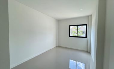 ขายทาวน์โฮม เพนท์วิลล์ รังสิต-คลอง6 3 ห้องนอน 2 ห้องน้ำ พร้อมเข้าอยู่