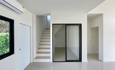 ขายทาวน์โฮม เพนท์วิลล์ รังสิต-คลอง6 3 ห้องนอน 2 ห้องน้ำ พร้อมเข้าอยู่