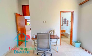 Casa en renta vacacional con alberca y jardín privados