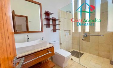 Casa en renta vacacional con alberca y jardín privados