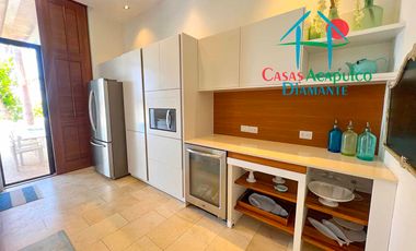 Casa en renta vacacional con alberca y jardín privados