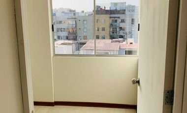 SE VENDE DEPARTAMENTO DUPLEX PLAZA VEA COLONIAL