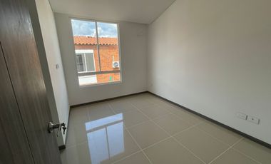 VENDO PARA ESTRENAR CASA EN CONDOMINIO SUR DE CALI  BARRIO SIENA SECTOR CIUDAD PACÍFICA