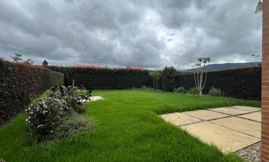 ARRIENDO HERMOSA CASA HACIENDA FONTANAR