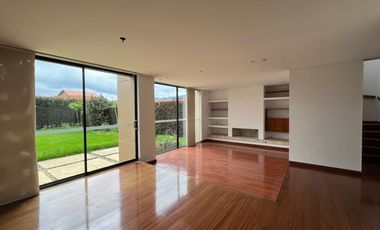 ARRIENDO HERMOSA CASA HACIENDA FONTANAR