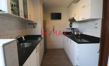 Vendo Departamento Excelente Ubicación en Miraflores