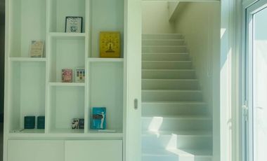 THE MINIMALUXE is different from all other residences within the development project. Created to foster a sense of zen- like calm, creativity ,seamles