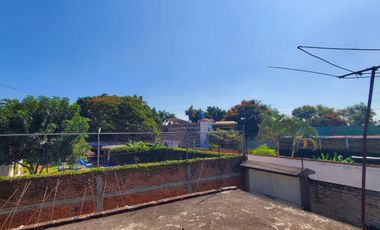 VENTA DE CASA SOLA CON JARDÍN DE 500 M2 EN OACALCO, YAUTEPEC