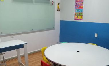 Edificio habilitado como escuela en el centro de Azcapotzalco