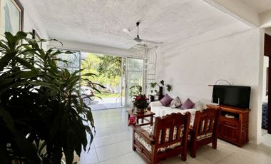 Casa de la laguna jardín y alberca en Acapulco (tres palos)