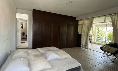 Casa de la laguna jardín y alberca en Acapulco (tres palos)