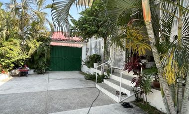 Casa de la laguna jardín y alberca en Acapulco (tres palos)