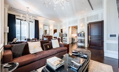 Super luxury unit in prime location of Bangkok for Sale at 98 Wireless