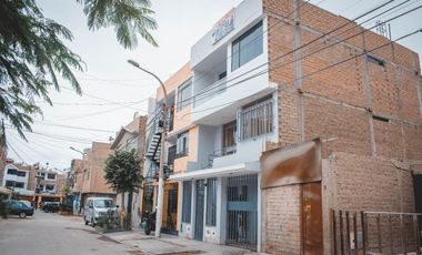 VENTA DE CASA EN SAN MARTIN DE PORRES