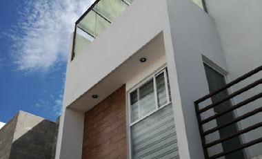 CASA EN REMATE EN RESIDENCIAL SECOYA SAN JUAN CUAUTLANCINGO PUEBLA