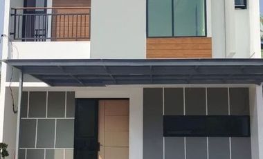 Rumah RJR Jl.Raya Babelan, Baru 2/1 LANTAI, Harga Murah Mewah, di Dkt Kota Bekasi Utara, Jual Dijual