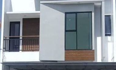 Rumah RJR Jl.Raya Babelan, Baru 2/1 LANTAI, Harga Murah Mewah, di Dkt Kota Bekasi Utara, Jual Dijual
