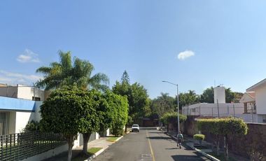 Hermosa y amplia casa en remate en Colinas de San Javier,  Guadalajara, Jalisco!