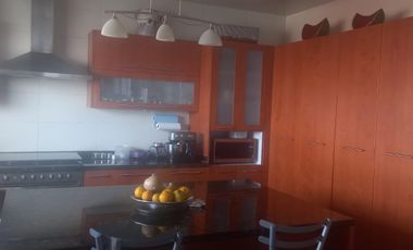 VENTA CASA CON JARDIN LOMAS VERDES 6TA SECCION