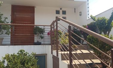 VENTA CASA CON JARDIN LOMAS VERDES 6TA SECCION