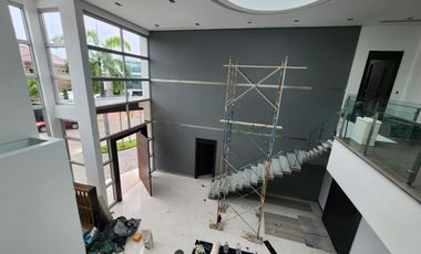 Samborondon, Renta de linda casa de estreno 4 dormitorios con pisicna y jacuzzi