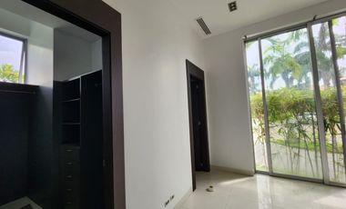 Samborondon, Renta de linda casa de estreno 4 dormitorios con pisicna y jacuzzi