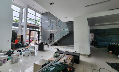 Samborondon, Renta de linda casa de estreno 4 dormitorios con pisicna y jacuzzi