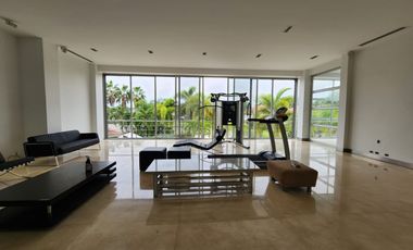 Samborondon, Renta de linda casa de estreno 4 dormitorios con pisicna y jacuzzi