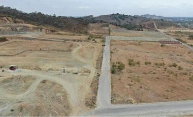 En Guayaquil terreno industrial 20000 m2 uso de suelo alto impacto (Via a Daule km 22)