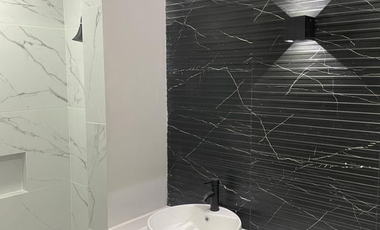 Hermosa Casa ZONA ESMERALDA