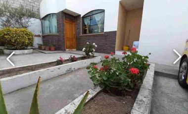 Venta hermosa casa independiente, Carcelén cerca al Hospital San FranciscoNorte de Quito